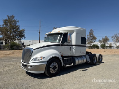 2016 International Prostar 6x4 3- Achs Sattelzugmaschine mit Schlafkabine