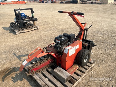 24 in Trencher-bevestiging