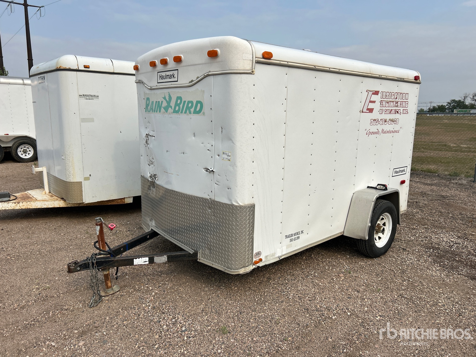 2000 Haulmark CB6X10DS2 10 ft S/A Enclosed Trailer
