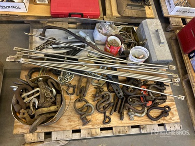 Quantity of Clevis, Hooks, Tool Box, U Bolt & Aluminum Bracket Różne