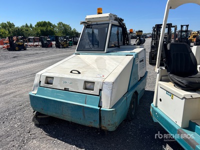 2002 Tennant 810 Ride-On Barredora