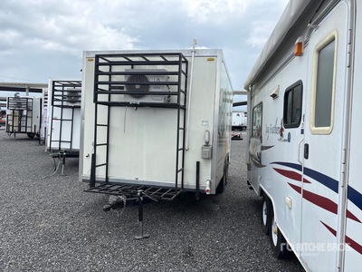 2024 The Fud Trailer 14 ft T/A Remolque de Comida