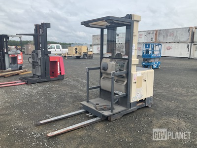 Crown Order Picker