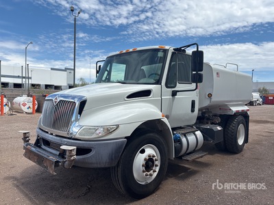 2019 International 4300 2000 gal 4x2 Water vrachtwagen