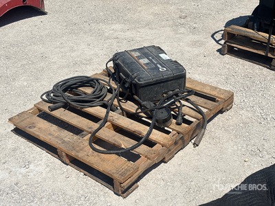 2014 Miller Electric 12RC 425 A Electric Welder