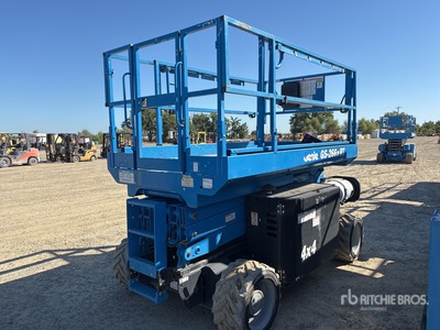 2016 Genie GS2669RT Dual Fuel Scissor Lift