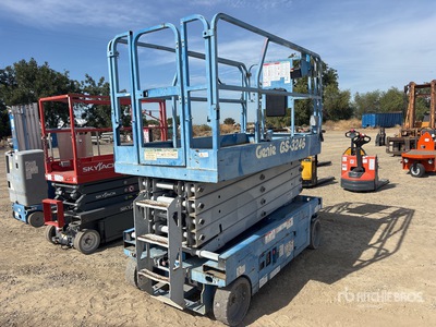 2015 Genie GS-3246 Plateforme élévatrice à ciseaux