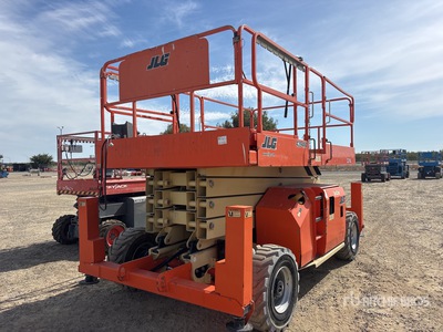 2016 JLG RT4394 Diesel Scissor Lift