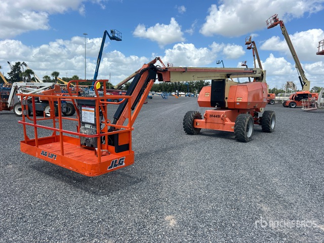 2019 JLG 800AJ 4WD Diesel Articulating Boom Lift
