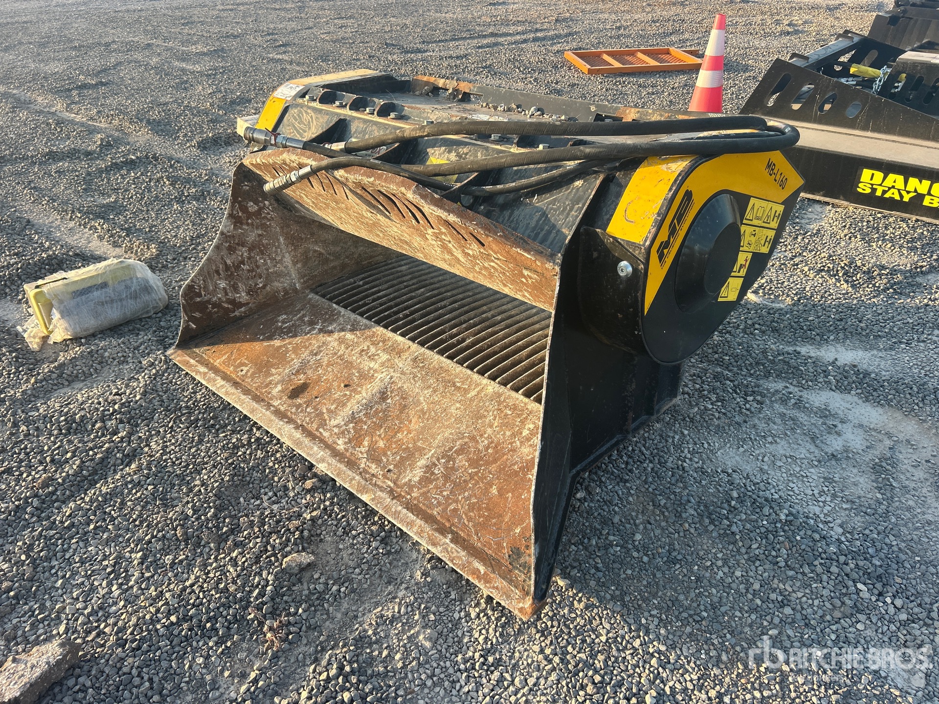 2024 MB MBL160 48 in Skid Steer Crusher Bucket