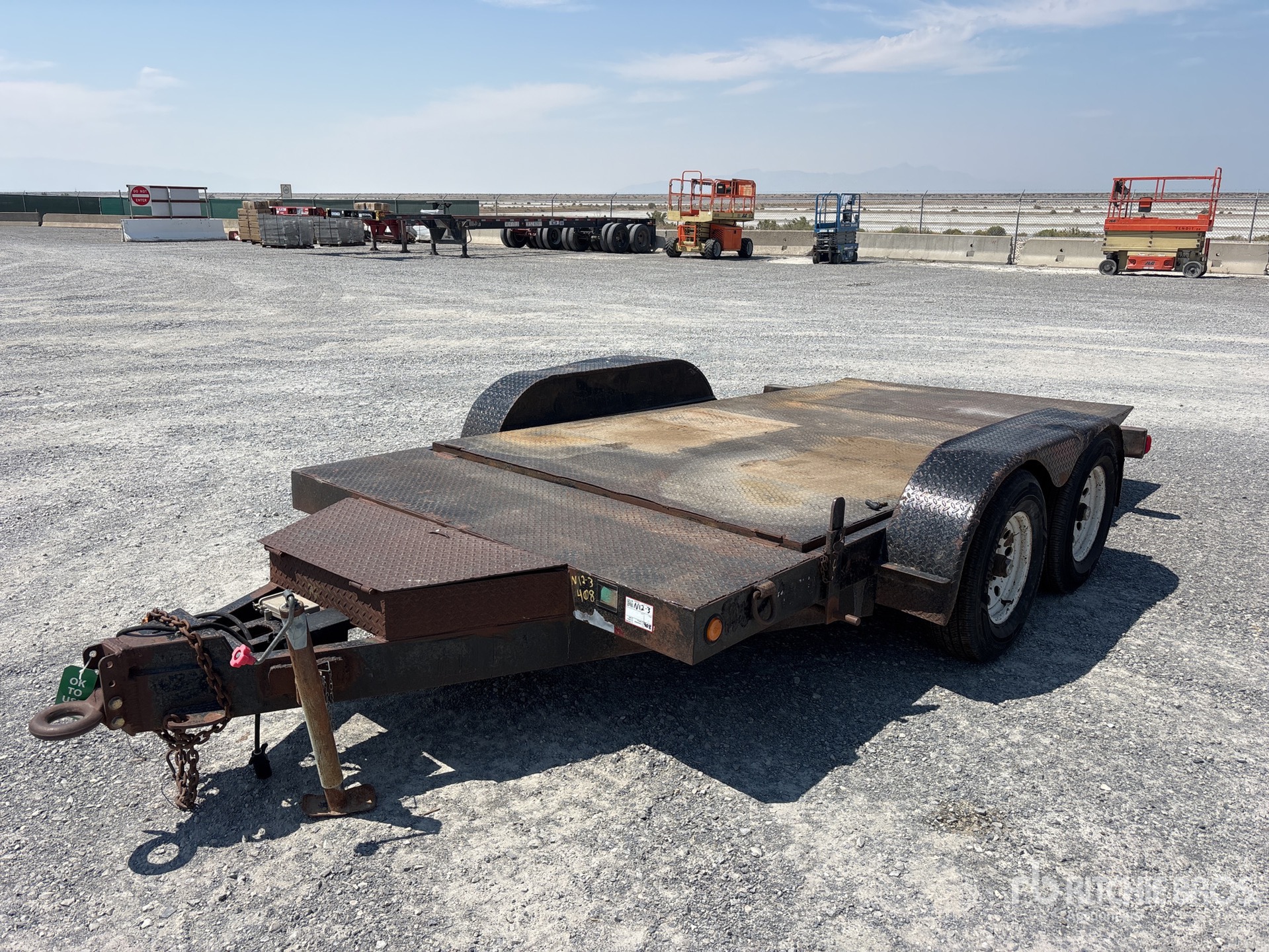 2004 T & J 14 ft T/A Tilt Deck Trailer