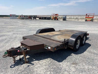 2004 T & J 14 ft T/A Remorque Basculante Pour Équipement