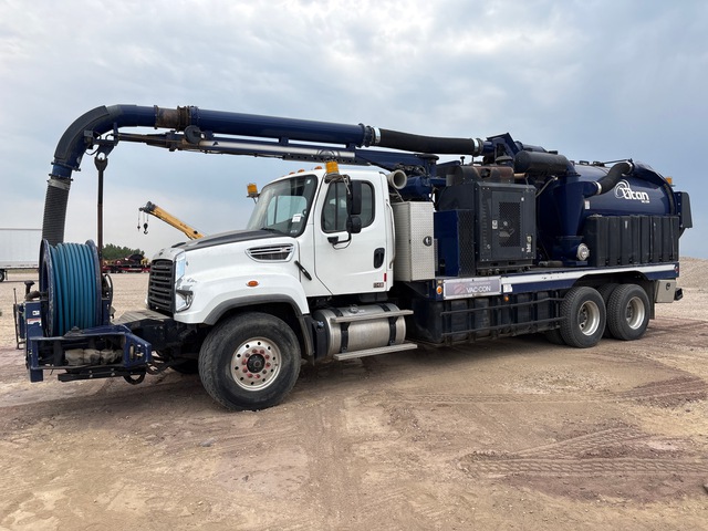 Titan Vac-Con V311LXHAEG-P on 2018 Freightliner 114SD 6x4 Vacuum Excavator Truck Titan Vac-Con V311LXHAEG-P on 2018 Freightliner 114SD 6x4 Vacuum Excavator Truck