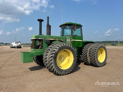 John Deere 8640 Articulated 4WD Tractor