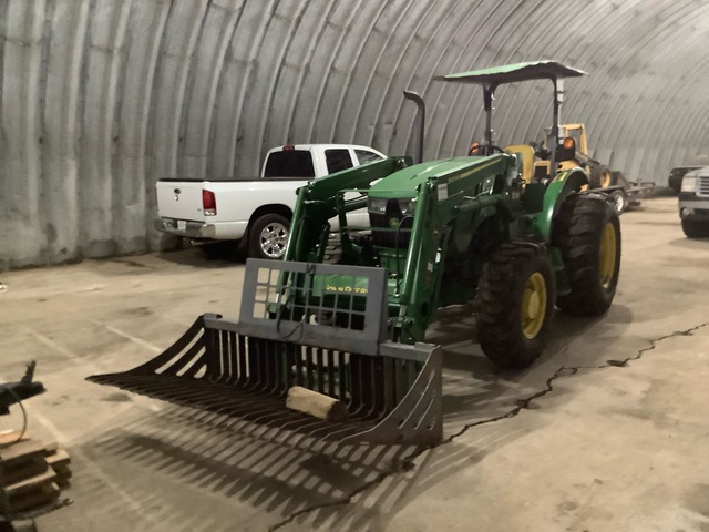 2021 John Deere 5075E 4WD Utility Tractor (Inoperable)