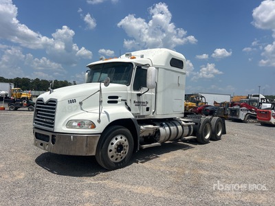 2015 Mack CXU613 6x4 T/A Sleeper Truck Tractor
