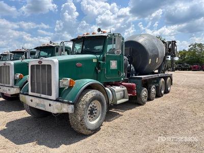 2012 Peterbilt 365 12x4 Camion mélangeur (Inoperable)