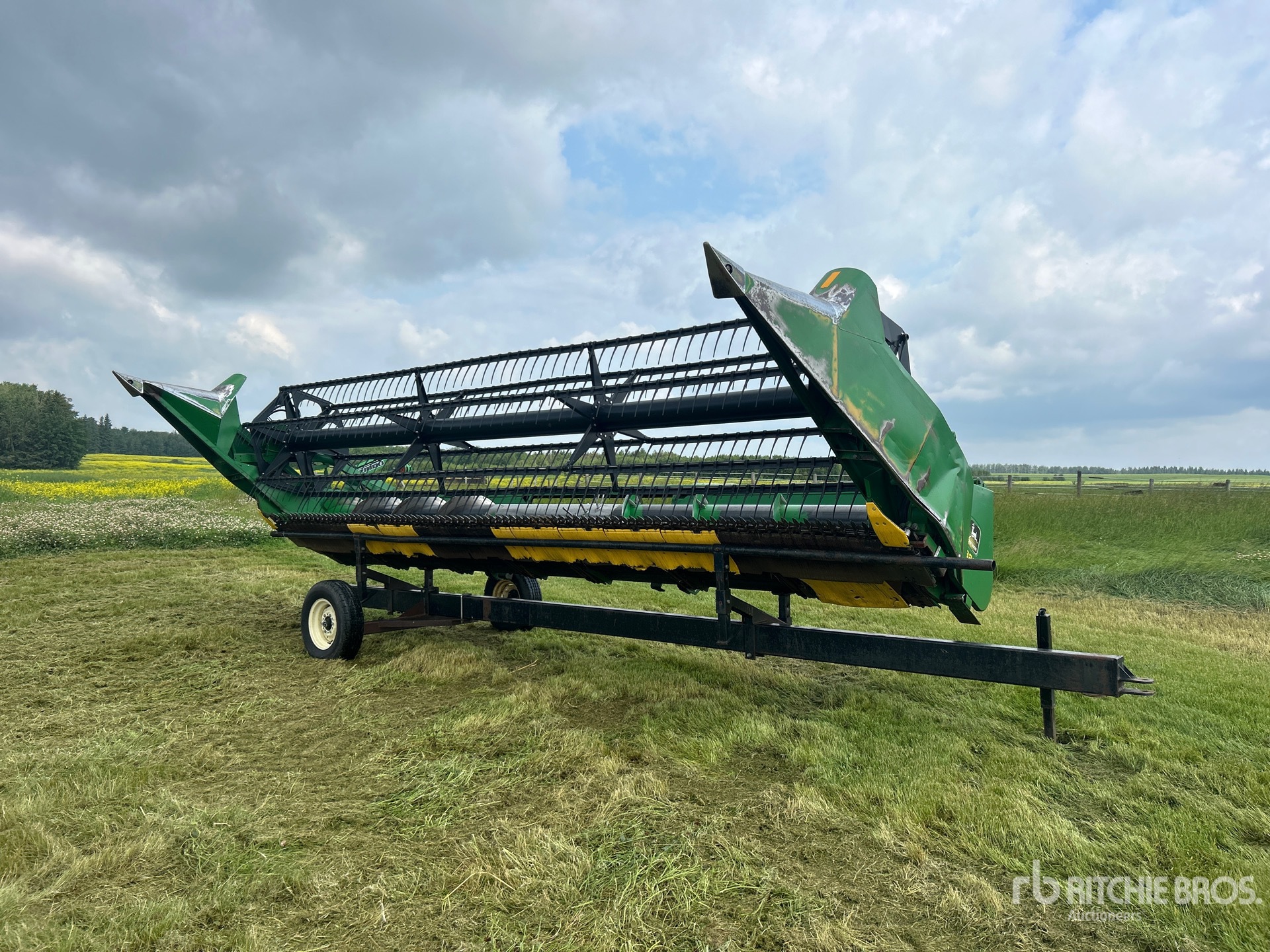 1994 John Deere 922 22 ft Flex Combine Header
