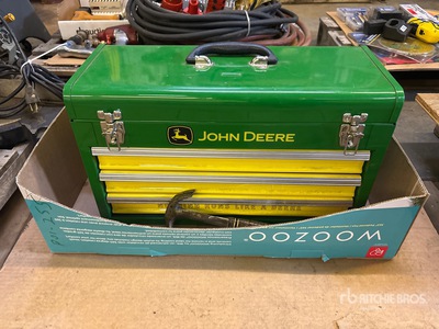 John Deere Skrzynka narzędziowa