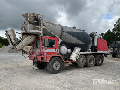 2006 Terex Advance 8x6 Front Discharge Mixer Truck