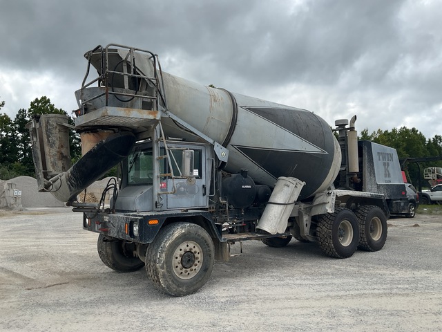 2005 Terex Advance 6x6 Front Discharge Mixer Truck