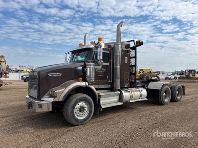 2013 Kenworth T800 6x4 Logging 3- Achs Sattelzugmaschine mit Schlafkabine