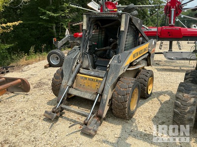 New Holland L185 Mini pala (Inoperable)