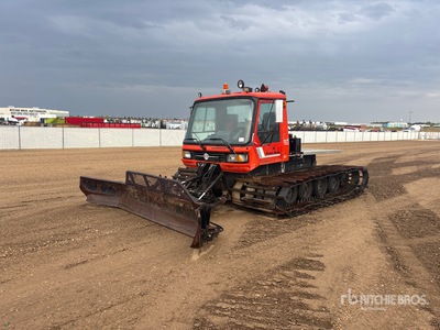 PistenBully PB200D Snowcat