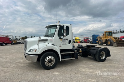 2018 Freightliner M2 112 4x2 Ciągnik siodłowy z kabiną dzienną S/A