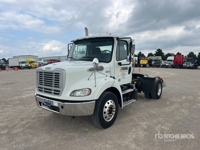 2018 Freightliner M2 112 4x2 Ciągnik siodłowy z kabiną dzienną S/A
