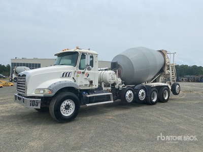 2019 Mack Granite GR64B 10x4 Betonomieszarka