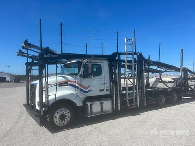 2016 Volvo VAH 6x4 Car Carrier Truck