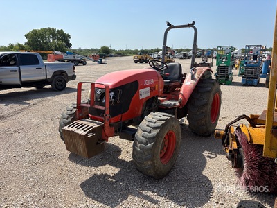 2010 Kubota M7040 4WD-tractor