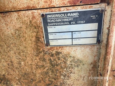 1999 Ingersoll Rand SD40F Smooth Drum Compactor