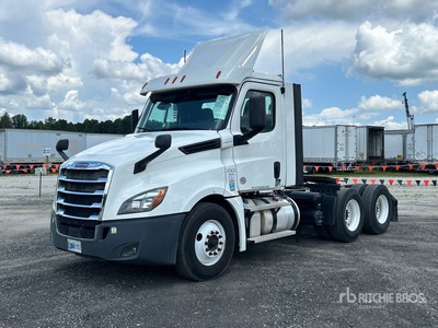 2020 Freightliner Cascadia 126 6x4 Cabeza Tractora Cabina Corta