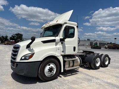 2019 Freightliner Cascadia 126 6x4 3-Achs Sattelzugmaschine
