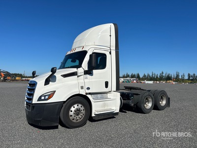 2020 Freightliner Cascadia 116 6x4 Ciągnik siodłowy T/A z kabiną dzienną