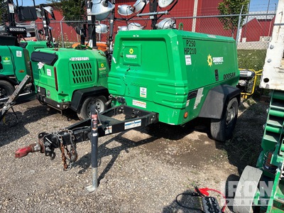 2018 Doosan P250/HP210WDO-T4F 250 cfm Mobile Air Compressor