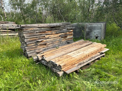 Quantity of (140) 4 in x 3 in x 8 ft Lumber