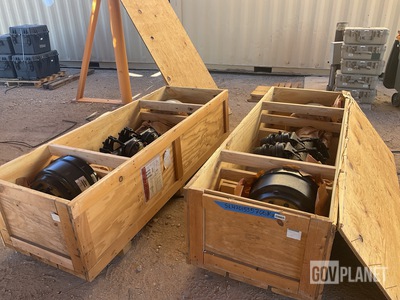 (2) Meritor TQ4671LH8750 Non-Driving Vehicular Axles