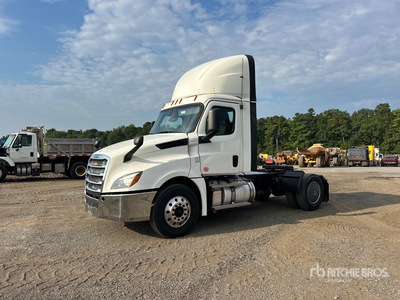 2019 Freightliner Cascadia 126 4x2 S/A Day Cab Truck Tractor