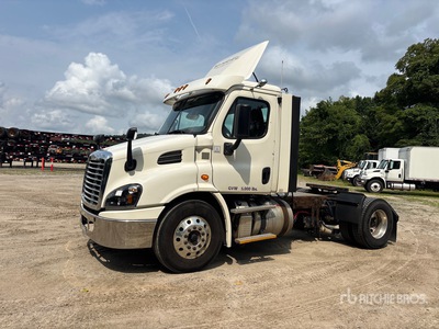 2017 Freightliner Cascadia 113 4x2 Cabeza Tractora Cabina Corta