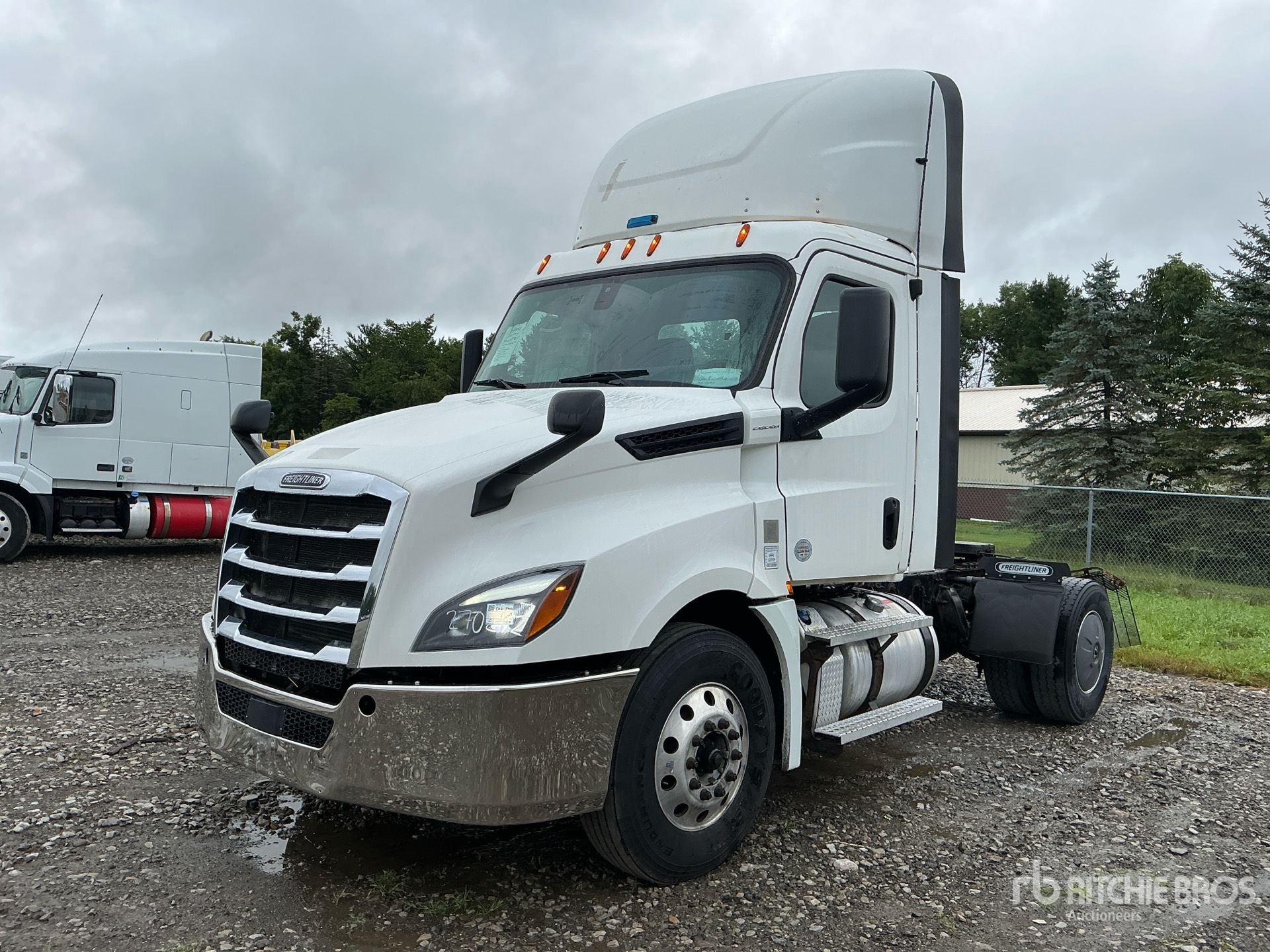2019 Freightliner Cascadia 126 4x2 S/A Day Cab Truck Tractor