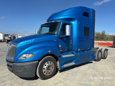 2021 International LT625 6x2 Tracteur routier couchette
