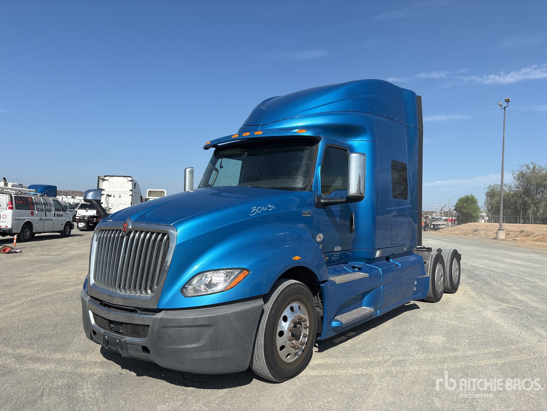 2020 International LT625 6x2 T/A Sleeper Truck Tractor
