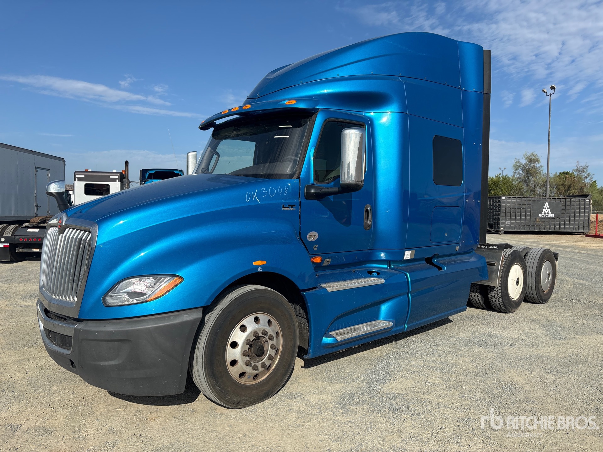 2020 International LT625 6x2 T/A Sleeper Truck Tractor