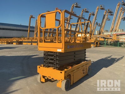 2018 XCMG GTJZ1012 Electric Scissor Lift