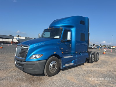 2021 International LT625 6x2 T/A Slaapcabine Trekker