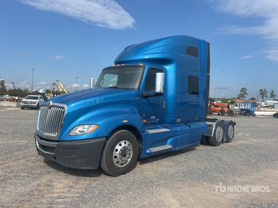 2021 International LT625 6x2 T/A Slaapcabine Trekker