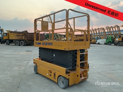 2018 XCMG GTJZ1012 Electric Scissor Lift